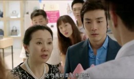 男女当众亲密吃瓜,揭秘男女吃瓜背后的情感纠葛