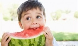 莎头吃瓜但不信瓜,吃瓜群众中的理性观察者