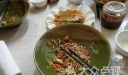 新城广场吃瓜,吃瓜群众的欢乐盛宴