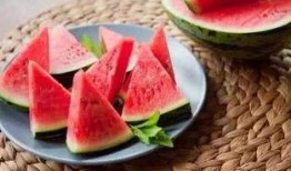 耐心吃瓜,见证娱乐圈风云变幻