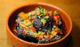 臭豆腐和洋瓜一起吃,独特风味碰撞，开启味蕾新体验