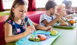 亲子关系吃瓜,吃瓜群众眼中的甜蜜与矛盾