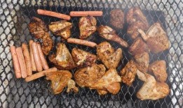 烤串吃瓜,吃瓜畅谈夏日狂欢时光