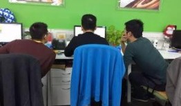 100万吃瓜群众,揭秘网络热点背后的故事