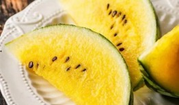 小曲吃瓜,揭秘娱乐圈那些不为人知的幕后故事