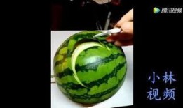 吃超大哈密瓜视频,见证味蕾盛宴！