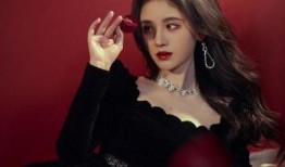 大美女在吃瓜,揭秘娱乐圈幕后故事